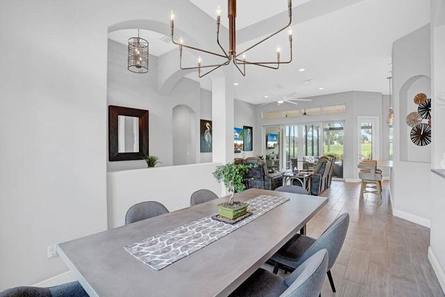 2986 Bent Pine Drive, Fort Pierce, FL 34951