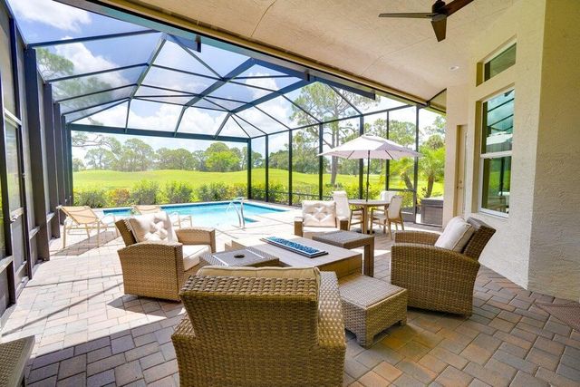 2986 Bent Pine Drive, Fort Pierce, FL 34951