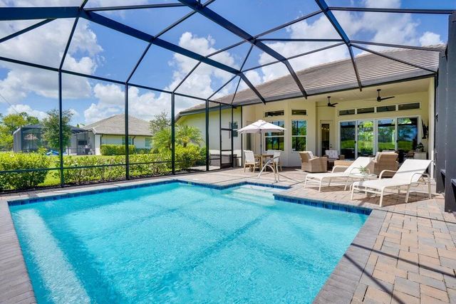 2986 Bent Pine Drive, Fort Pierce, FL 34951