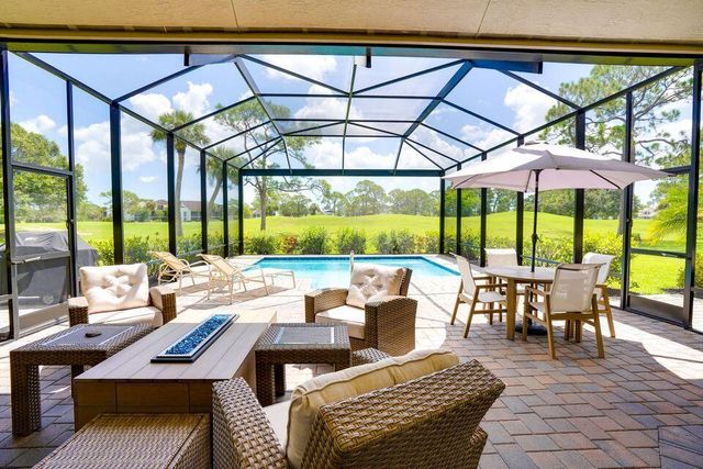 2986 Bent Pine Drive, Fort Pierce, FL 34951