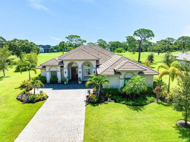 2986 Bent Pine Drive, Fort Pierce, FL 34951