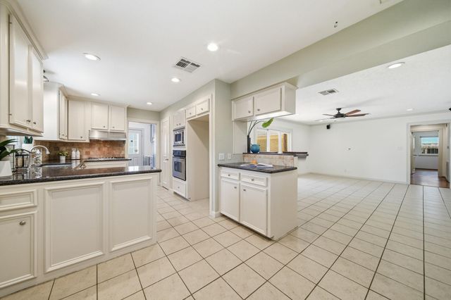 10211 Cliffwood Drive, Houston, TX 77035