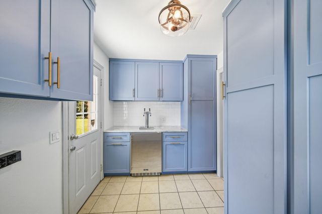 10211 Cliffwood Drive, Houston, TX 77035