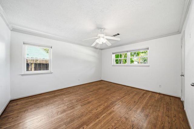 10211 Cliffwood Drive, Houston, TX 77035