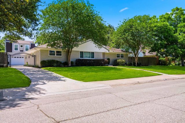 10211 Cliffwood Drive, Houston, TX 77035