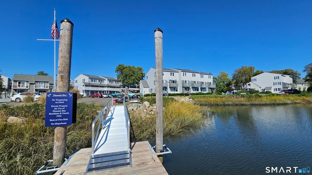 150 Beachview Avenue 290, Bridgeport, CT 06605
