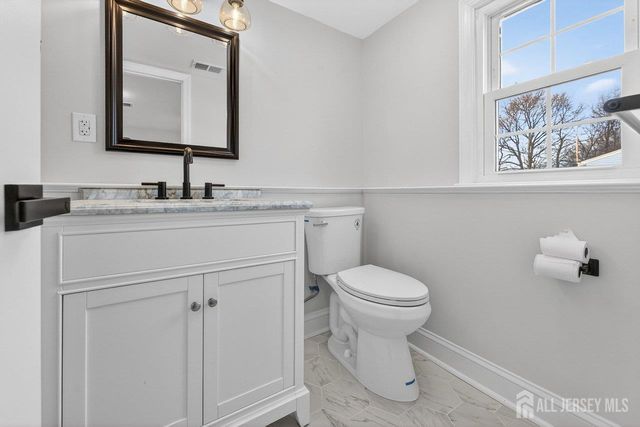 358 Fairfield Way, Keyport, NJ 07735