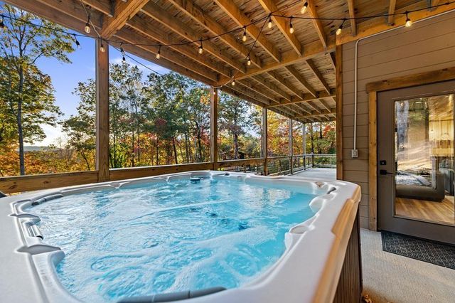 184 High Meadows Court, Morganton, GA 30560