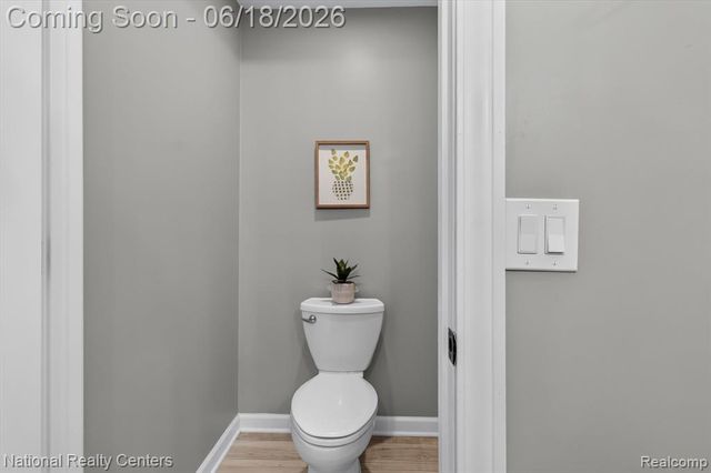 15969 Stamford Street, Livonia, MI 48154