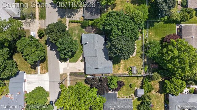 15969 Stamford Street, Livonia, MI 48154