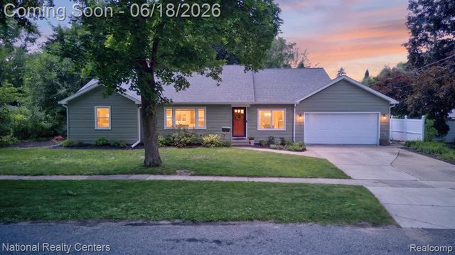 15969 Stamford Street, Livonia, MI 48154