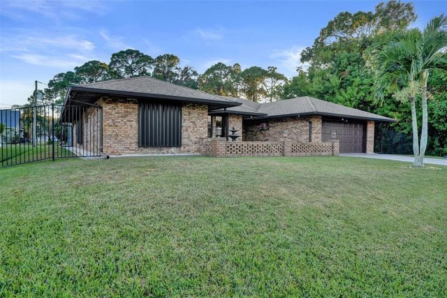 766 SE Cavern Avenue, Port St. Lucie, Port St Lucie, FL 34983