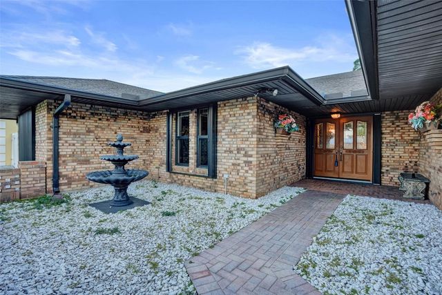 766 SE Cavern Avenue, Port St. Lucie, Port St Lucie, FL 34983