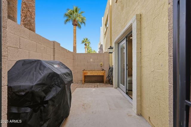 4925 N 73RD Street 1, Scottsdale, AZ 85251