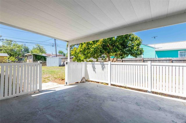 2741 37TH STREET S, St Petersburg, FL 33711