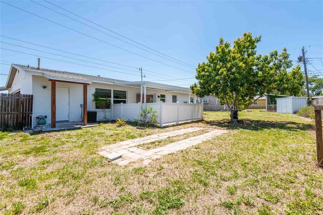 2741 37TH STREET S, St Petersburg, FL 33711