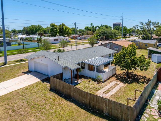2741 37TH STREET S, St Petersburg, FL 33711