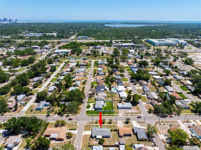 2741 37TH STREET S, St Petersburg, FL 33711