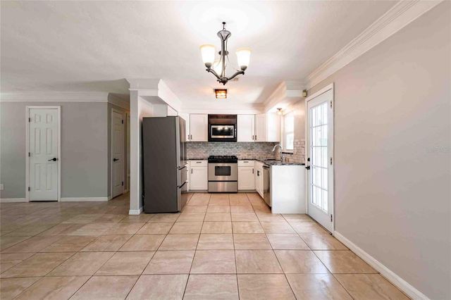 2741 37TH STREET S, St Petersburg, FL 33711