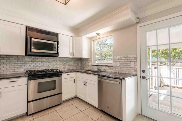 2741 37TH STREET S, St Petersburg, FL 33711