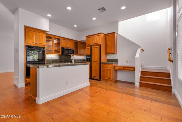 2823 Arbella Lane, Thousand Oaks, CA 91362