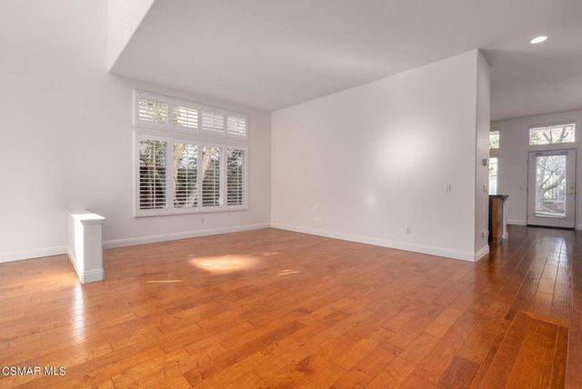 2823 Arbella Lane, Thousand Oaks, CA 91362