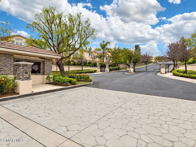 2823 Arbella Lane, Thousand Oaks, CA 91362