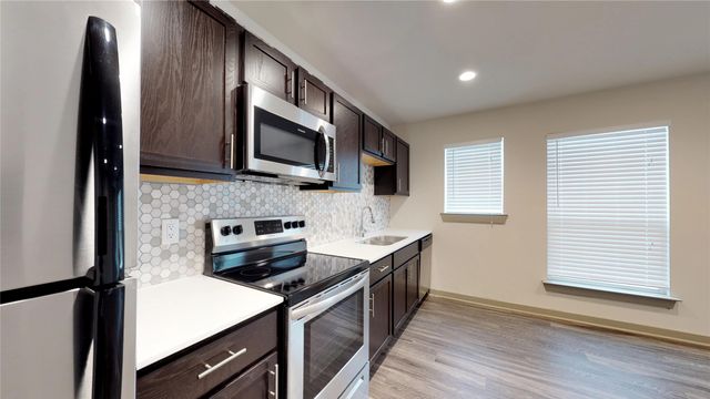 6304 Prospect Avenue 202, Dallas, TX 75214