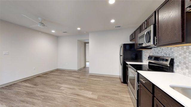 6304 Prospect Avenue 202, Dallas, TX 75214