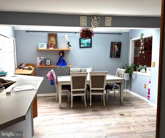 9348 CREEKVIEW DR, Laurel, MD 20708