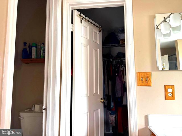 9348 CREEKVIEW DR, Laurel, MD 20708