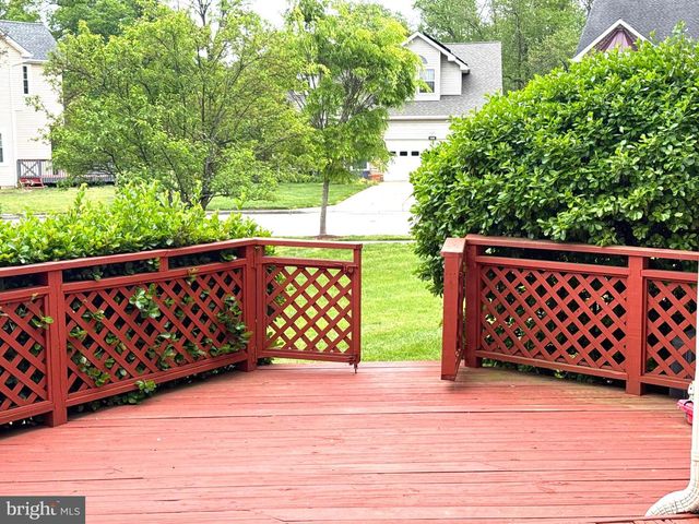 9348 CREEKVIEW DR, Laurel, MD 20708