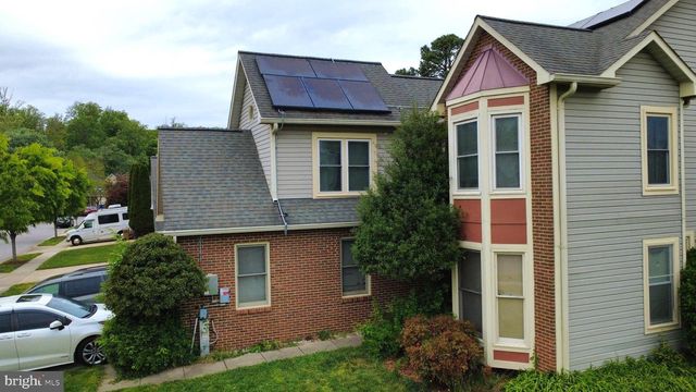 9348 CREEKVIEW DR, Laurel, MD 20708