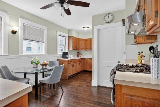 396 School Street 396, Watertown, MA 02472