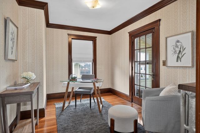 396 School Street 396, Watertown, MA 02472