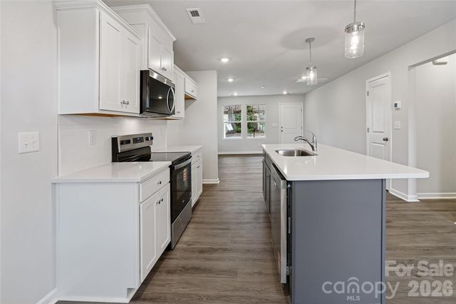 520 Bond Street, Statesville, NC 28677