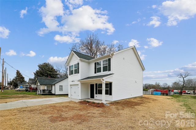 520 Bond Street, Statesville, NC 28677