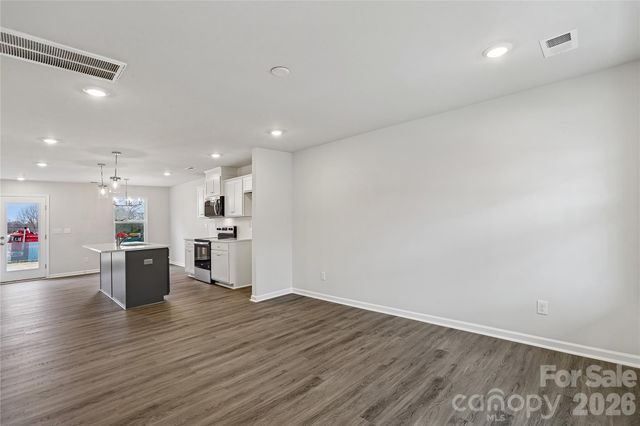 520 Bond Street, Statesville, NC 28677