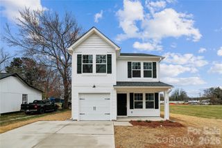 520 Bond Street, Statesville, NC 28677