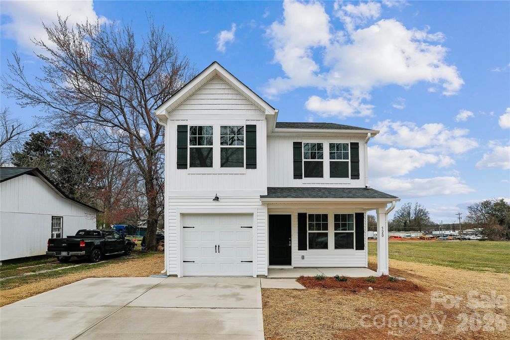 520 Bond Street, Statesville, NC 28677