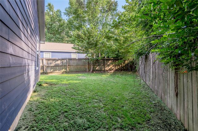 138 Varsity Drive, Huntsville, TX 77340