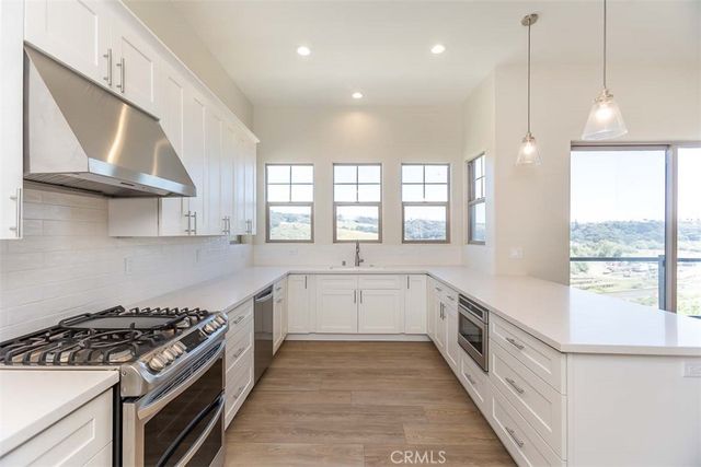 1017 Canyon Lane, Pismo Beach, CA 93449