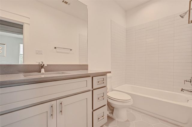 728 E 38th Street, Houston, TX 77022