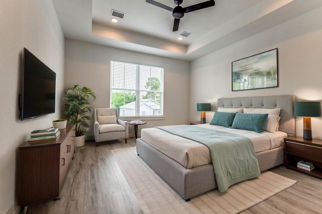 728 E 38th Street, Houston, TX 77022