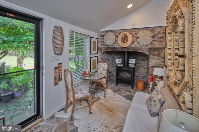 310 DURHAM RD, Ottsville, PA 18942