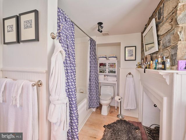 310 DURHAM RD, Ottsville, PA 18942