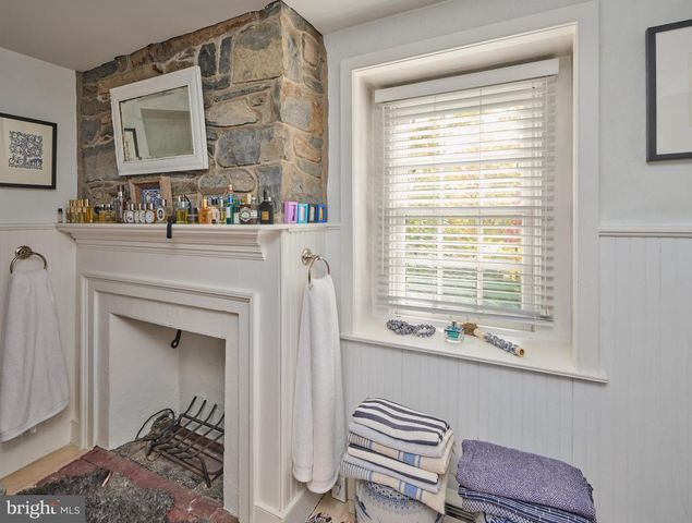 310 DURHAM RD, Ottsville, PA 18942