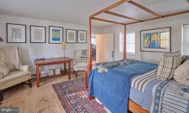 310 DURHAM RD, Ottsville, PA 18942