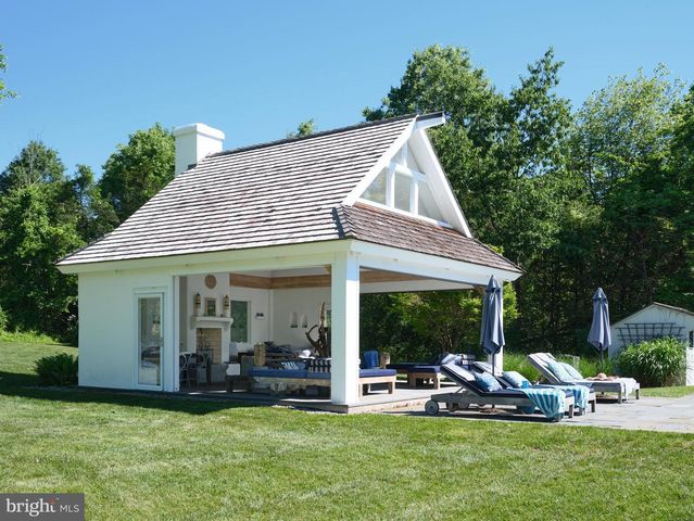 310 DURHAM RD, Ottsville, PA 18942