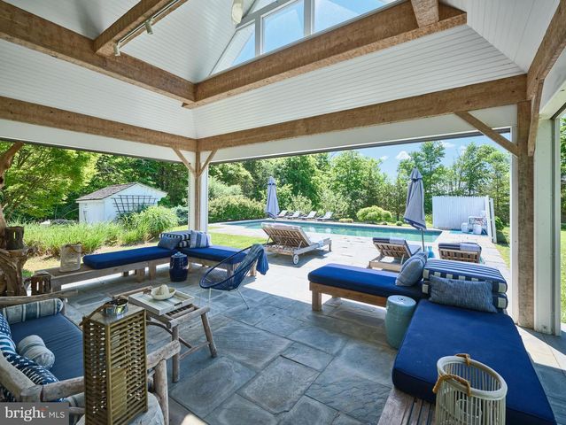 310 DURHAM RD, Ottsville, PA 18942